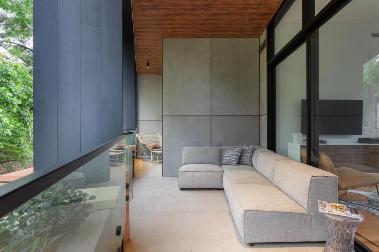 Stylish 2-Bed Apartment With Bbq Patio Near Beach 시드니 외부 사진