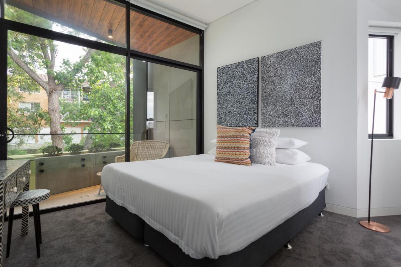 Stylish 2-Bed Apartment With Bbq Patio Near Beach 시드니 외부 사진